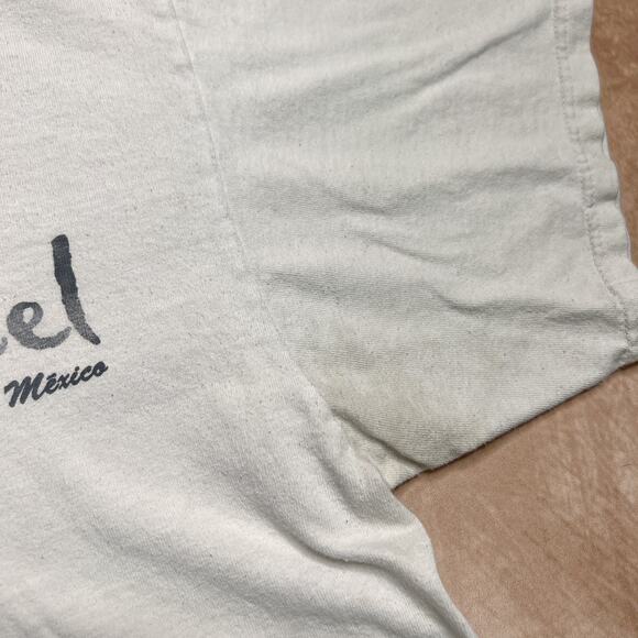 Vintage Y2K Yazbek Manta Ray Tribal Motif Cozumel Mexico T-Shirt Nautical Boho - Picture 9 of 11